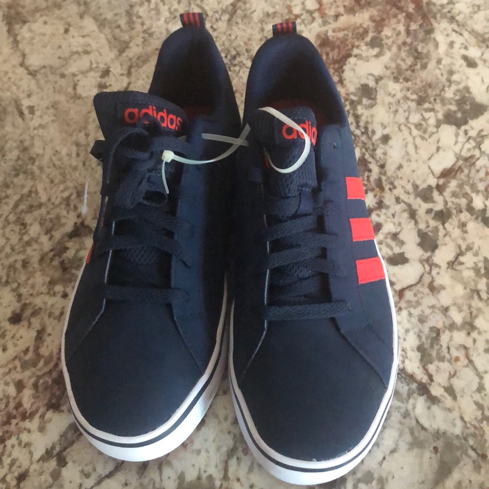 Adidas size 9 1/2